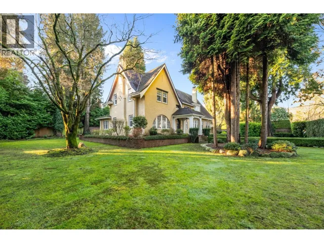 1516 BALFOUR AVENUE, Vancouver, British Columbia V6J2T9