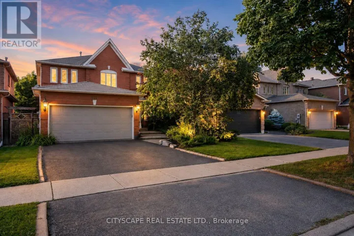 112 MULHOLLAND DRIVE, Vaughan (Beverley Glen), Ontario L4J7T8