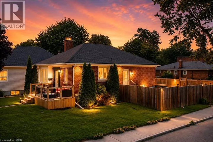 47 BRUCEDALE Avenue E, Hamilton, Ontario L9A1N1