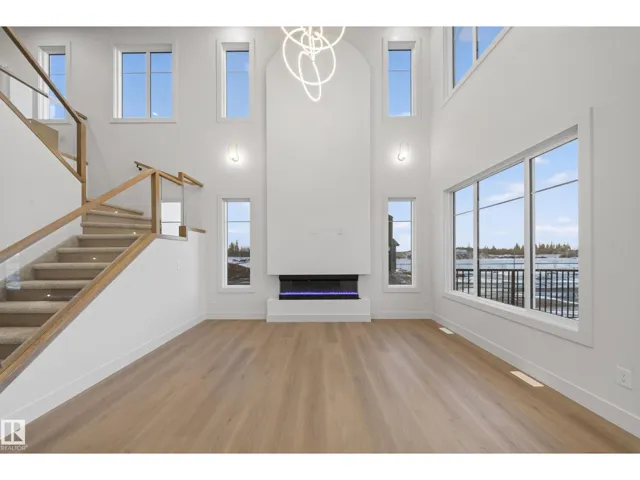 4276 CHARLES CL SW, Edmonton, Alberta T6W1A7