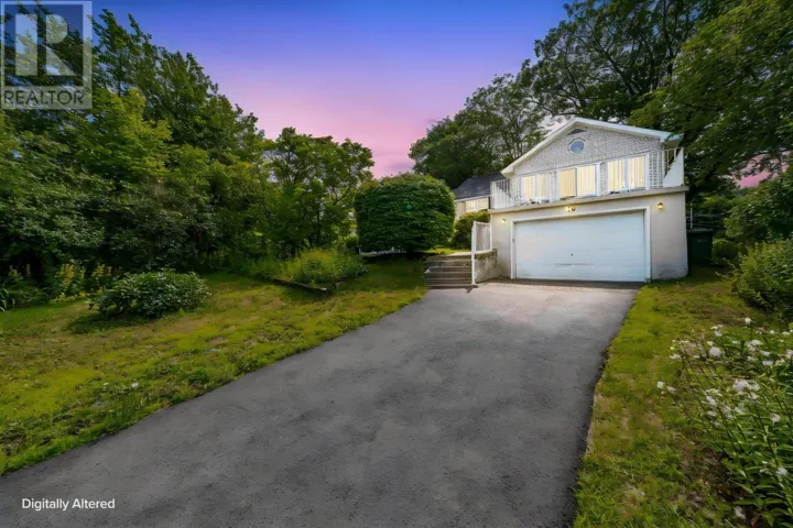 15 Oakdale Crescent, Dartmouth, Nova Scotia B3A2L7