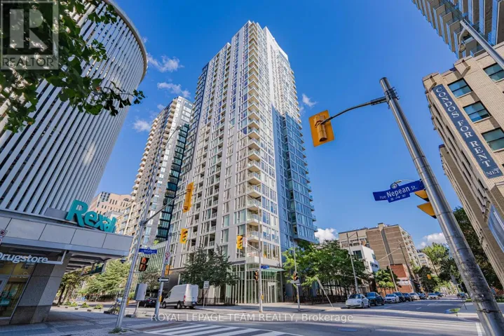2302 - 179 METCALFE STREET, Ottawa, Ontario K2P0W1