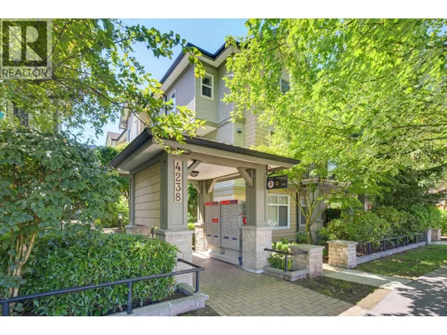 202 4238 ALBERT STREET, Burnaby, British Columbia V5C6T1