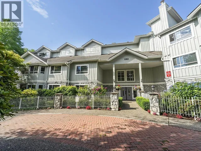 109 1283 PARKGATE AVENUE, North Vancouver, British Columbia V7H3A3