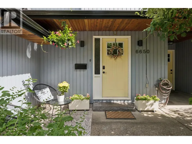 6650 NELSON AVENUE, West Vancouver, British Columbia V7W2B1