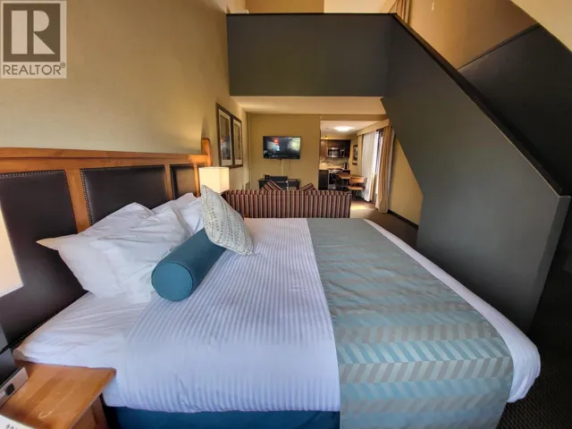 220 4220 GATEWAY DRIVE, Whistler, British Columbia V8E0Z7