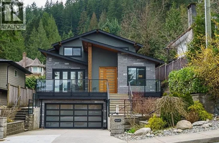 4365 MOUNTAIN HIGHWAY, North Vancouver, British Columbia V7K2K3