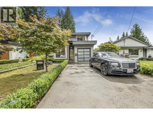 1033 PROSPECT AVENUE, North Vancouver, British Columbia V7R2M6