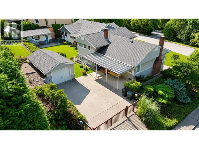 4409 MARINE DRIVE, Burnaby, British Columbia V5J3G1
