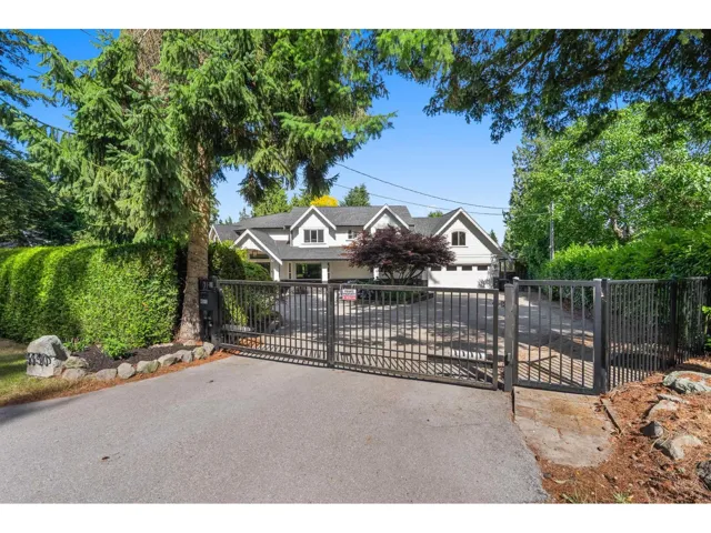 3330 140 STREET, Surrey, British Columbia V4P2A8