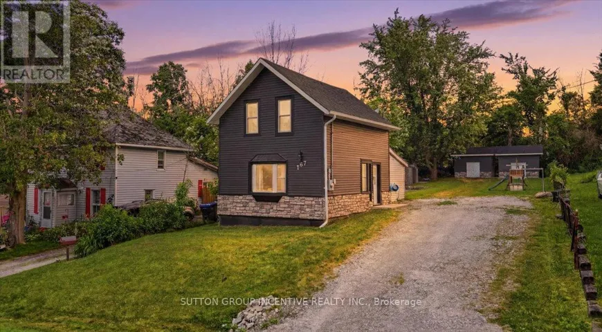 107 PARK STREET, Tay (Victoria Harbour), Ontario L0K2A0