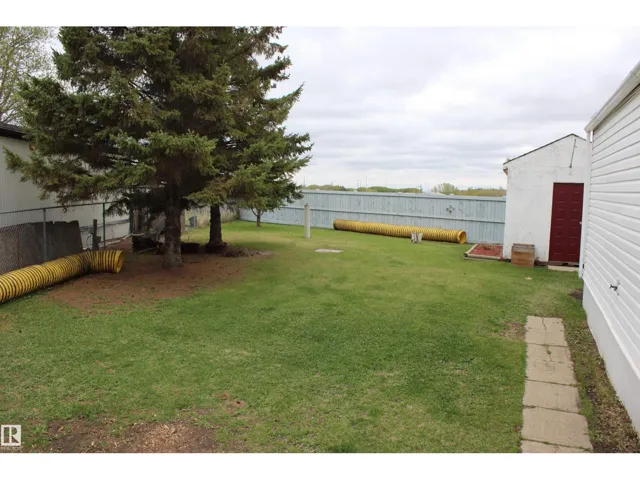 1118 Lakevista DR, Sherwood Park, Alberta T8H1J6