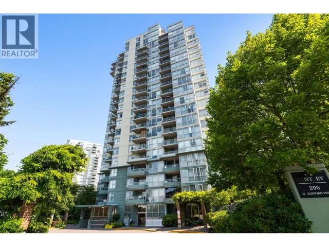 902 295 GUILDFORD WAY, Port Moody, British Columbia V3H5N3