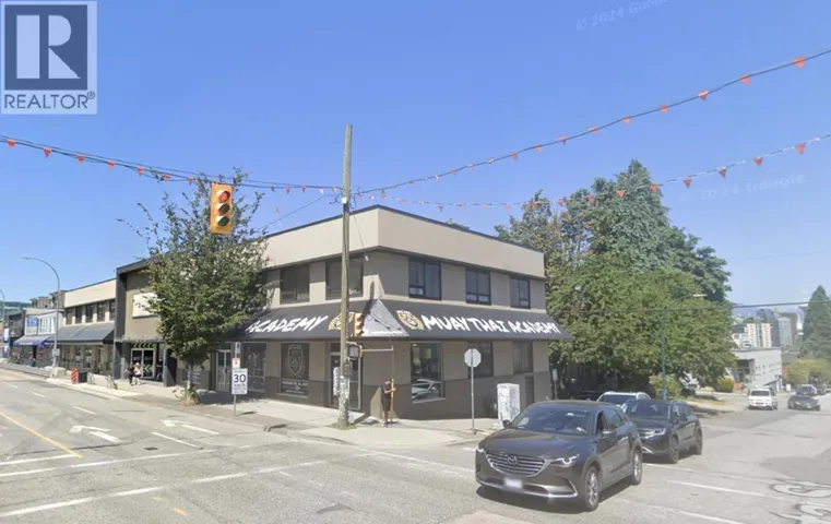 301 W BROADWAY, Vancouver, British Columbia V5Y1P8