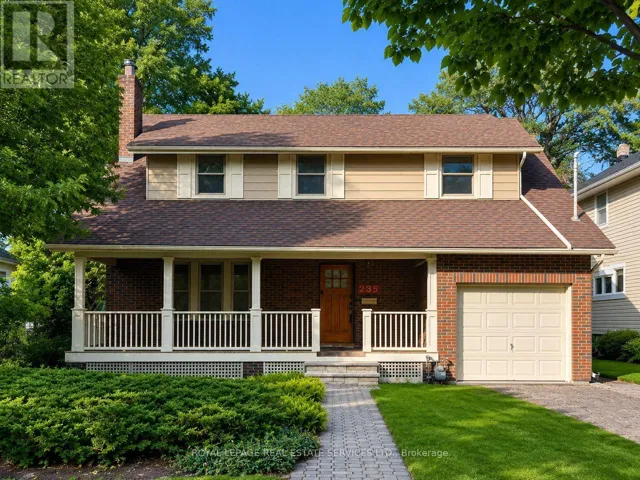 235 DOUGLAS AVENUE, Oakville (OO Old Oakville), Ontario L6J3S2