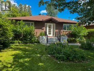 767 CLAUDE STREET, Ottawa, Ontario K1K2S1