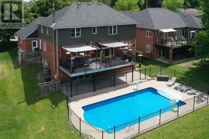 310 FINKLE STREET, Woodstock (Woodstock - South), Ontario N4S3E5