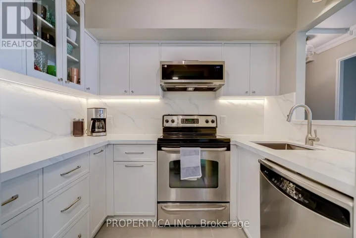1008 - 92 KING STREET, Toronto (Church-Yonge Corridor), Ontario M5C2V8