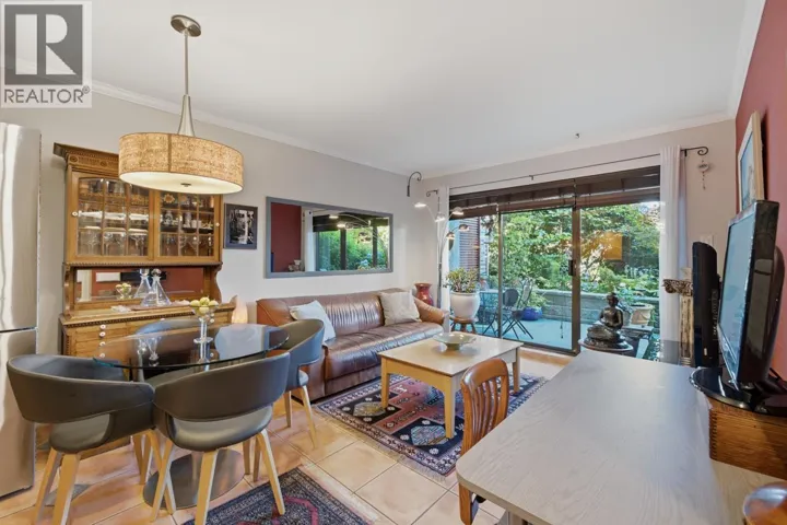 102 2120 W 2ND AVENUE, Vancouver, British Columbia V6K1H6