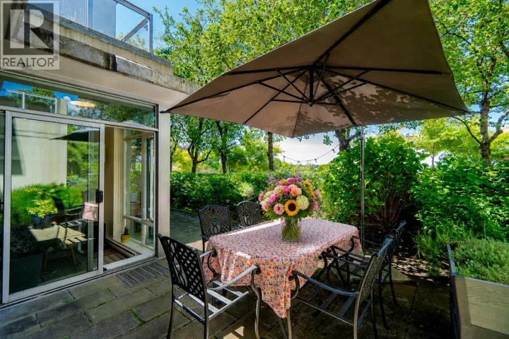 331 2288 W BROADWAY, Vancouver, British Columbia V6K0B3