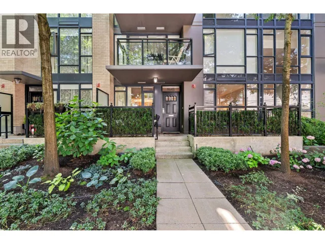 1648 W 7TH AVENUE, Vancouver, British Columbia V6J1S5