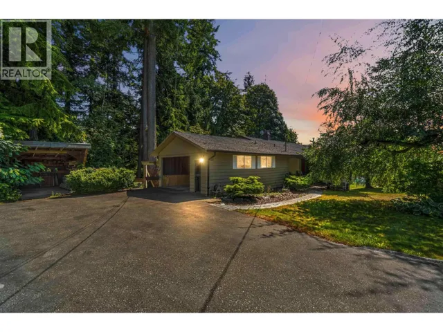 1168 CHARLAND AVENUE, Coquitlam, British Columbia V3K3L1