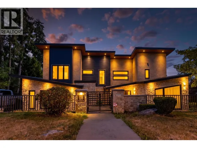 5208 CARSON STREET, Burnaby, British Columbia V5J2Z2