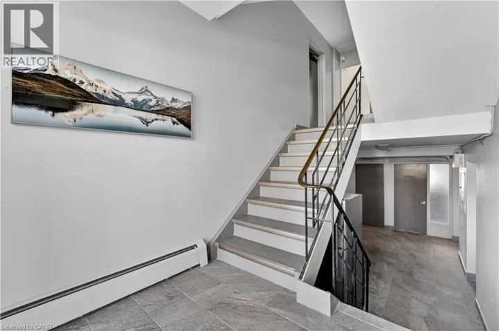 81 KENWOOD Drive Unit# 7, Kitchener, Ontario N2B3H3