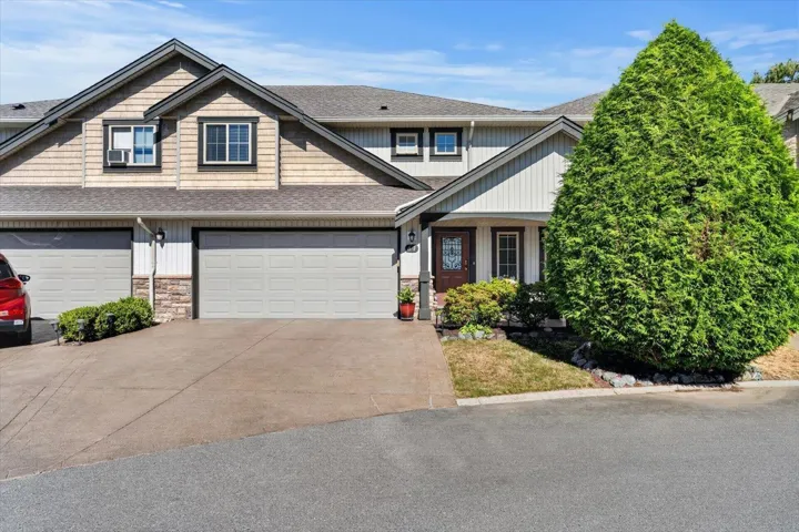 64 6449 BLACKWOOD LANE, Sardis South, Chilliwack, British Columbia V2R5X5