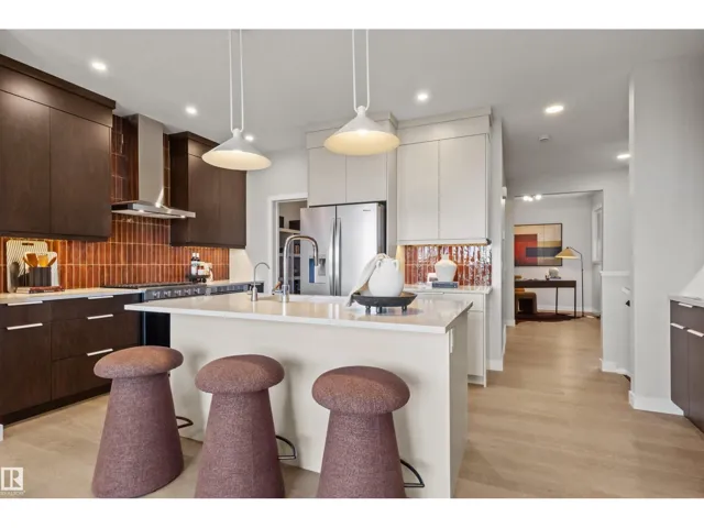 3412 126 ST SW, Edmonton, Alberta T6W5Z8