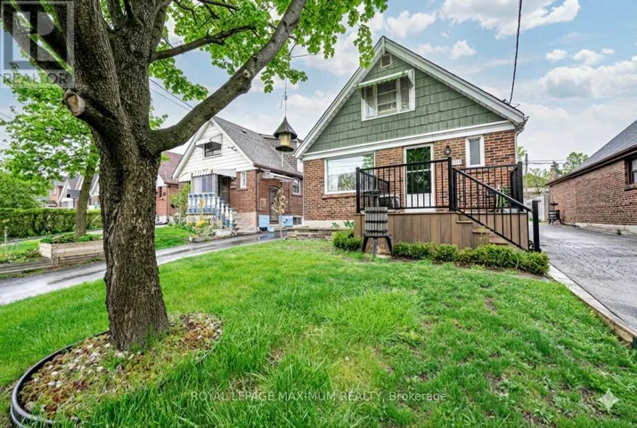 2113 KEELE STREET, Toronto (Beechborough-Greenbrook), Ontario M6M3Z3