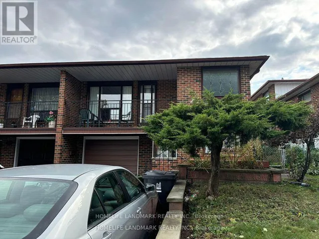 UPPER - 31 PAWNEE AVENUE, Toronto (Pleasant View), Ontario M2H3C6