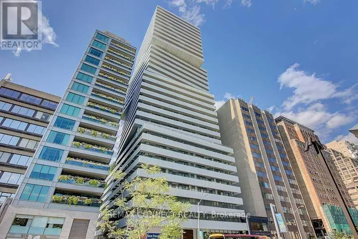 2009 - 200 BLOOR STREET W, Toronto (Annex), Ontario M5S1T8