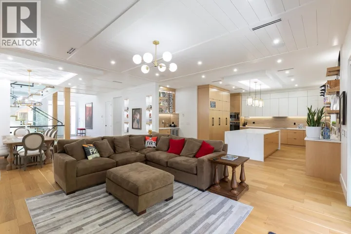307 CUTLER STREET, Coquitlam, British Columbia V3K5C1