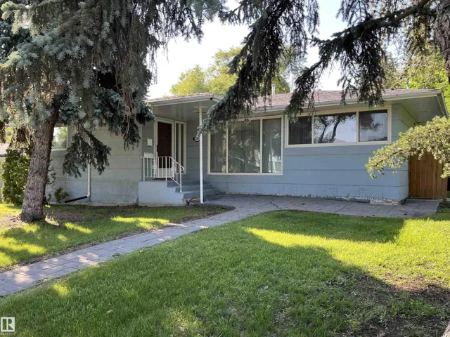 12011 87 AV NW NW, Edmonton, Alberta T6G0Y8