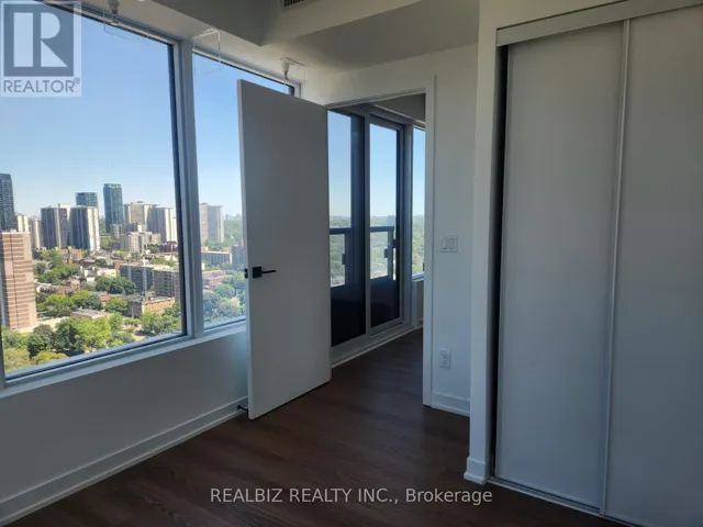 2906 - 319 JARVIS STREET, Toronto (Moss Park), Ontario M5B0C8