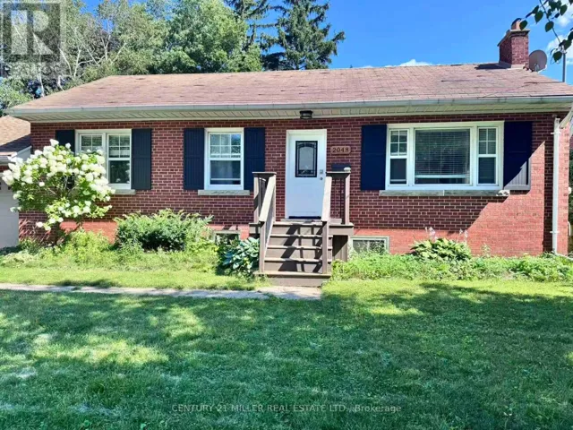 2048 EDINBURGH (MAIN LEVEL) DRIVE, Burlington (Brant), Ontario L7R2C9