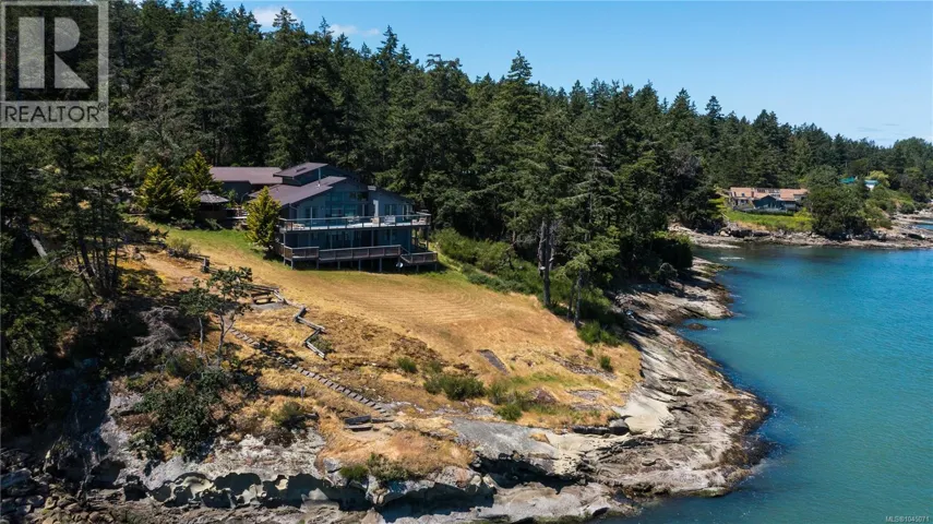 379 Mary Ann Point Rd, Galiano Island, British Columbia V0N1P0