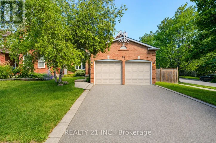 95 HEARNE CRESCENT, Ajax (Central), Ontario L1T3P6