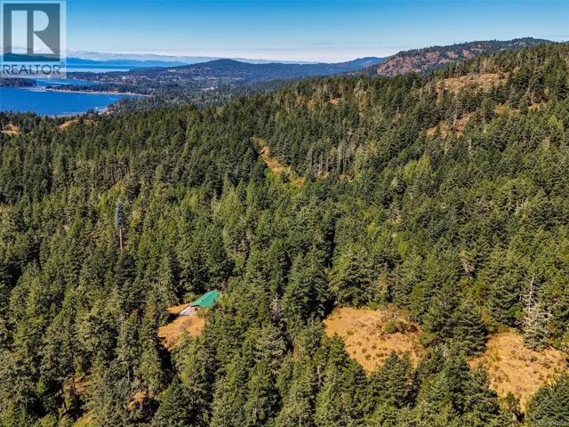 5036 Glinz Lake Rd, Sooke, British Columbia V9Z0E3