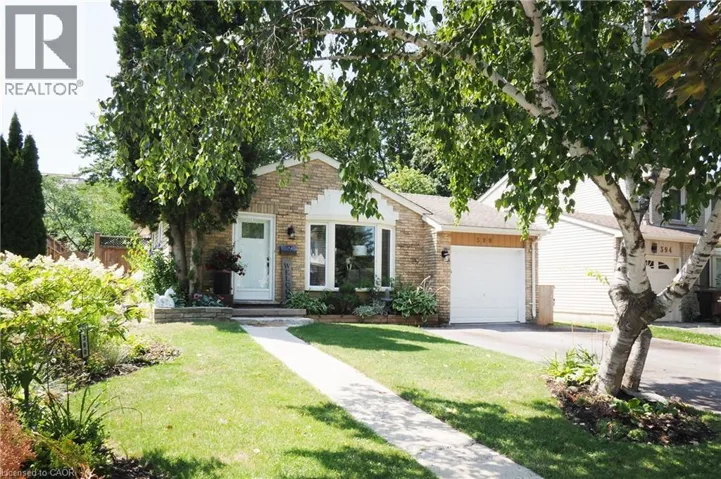 390 DRIFTWOOD Drive, Kitchener, Ontario N2N1Y6
