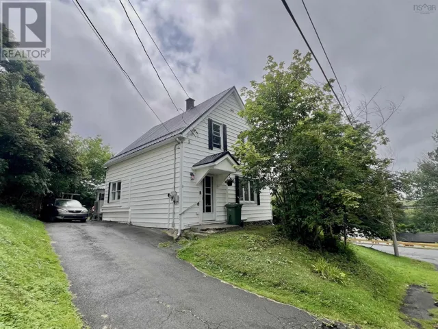 2 Central Avenue, Trenton, Nova Scotia B0K1X0