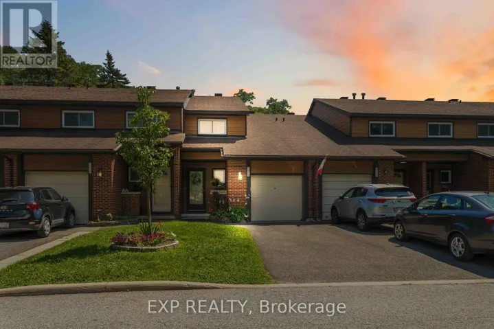 52 - 2078 ORIENT PARK DRIVE, Ottawa, Ontario K1B4V9