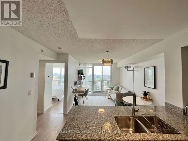 915 - 800 LAWRENCE AVENUE W, Toronto (Yorkdale-Glen Park), Ontario M6A0B1