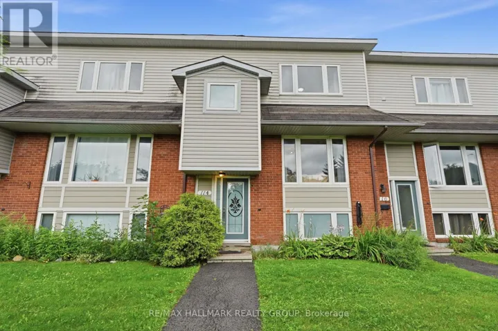 114 MONTEREY DRIVE, Ottawa, Ontario K2H7A8
