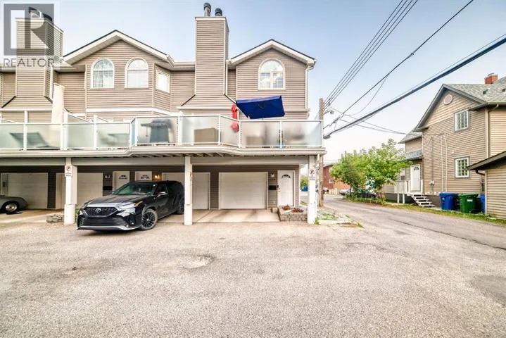 114, 1607 11 Avenue SW, Calgary, Alberta T3C0N3