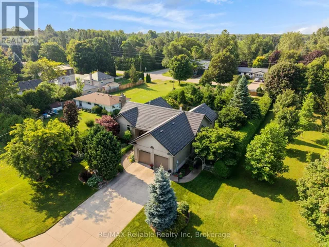 54 VICTORIA STREET, Bluewater (Bayfield), Ontario N0M1G0