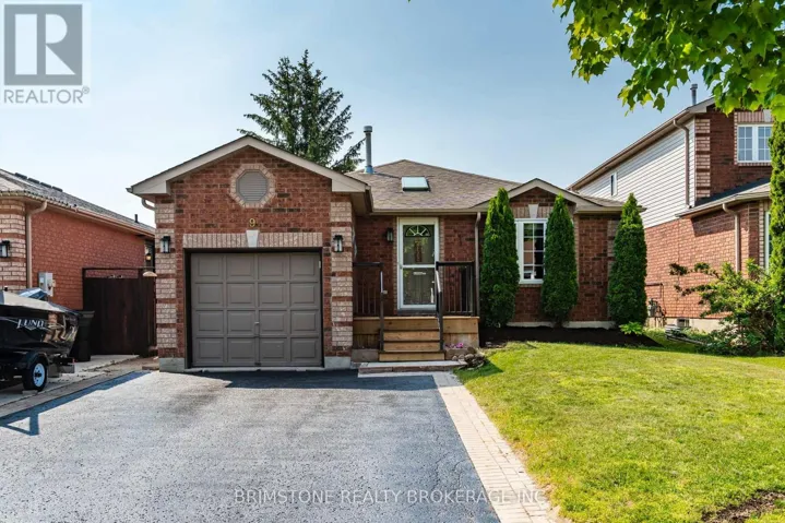 9 HOLLY MEADOW ROAD, Barrie (Holly), Ontario L4N8S1