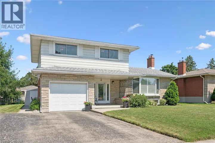 18 STRATHCONA Crescent, Kitchener, Ontario N2B2W6