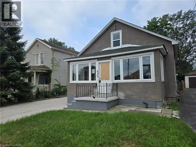 6269 FRANKLIN Avenue, Niagara Falls, Ontario L2G4Z4